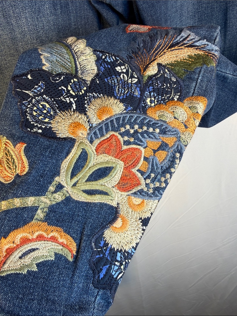 Chico's Dark Blue Embroidered Floral Embroidered Jeggings - Picture 4 of 9